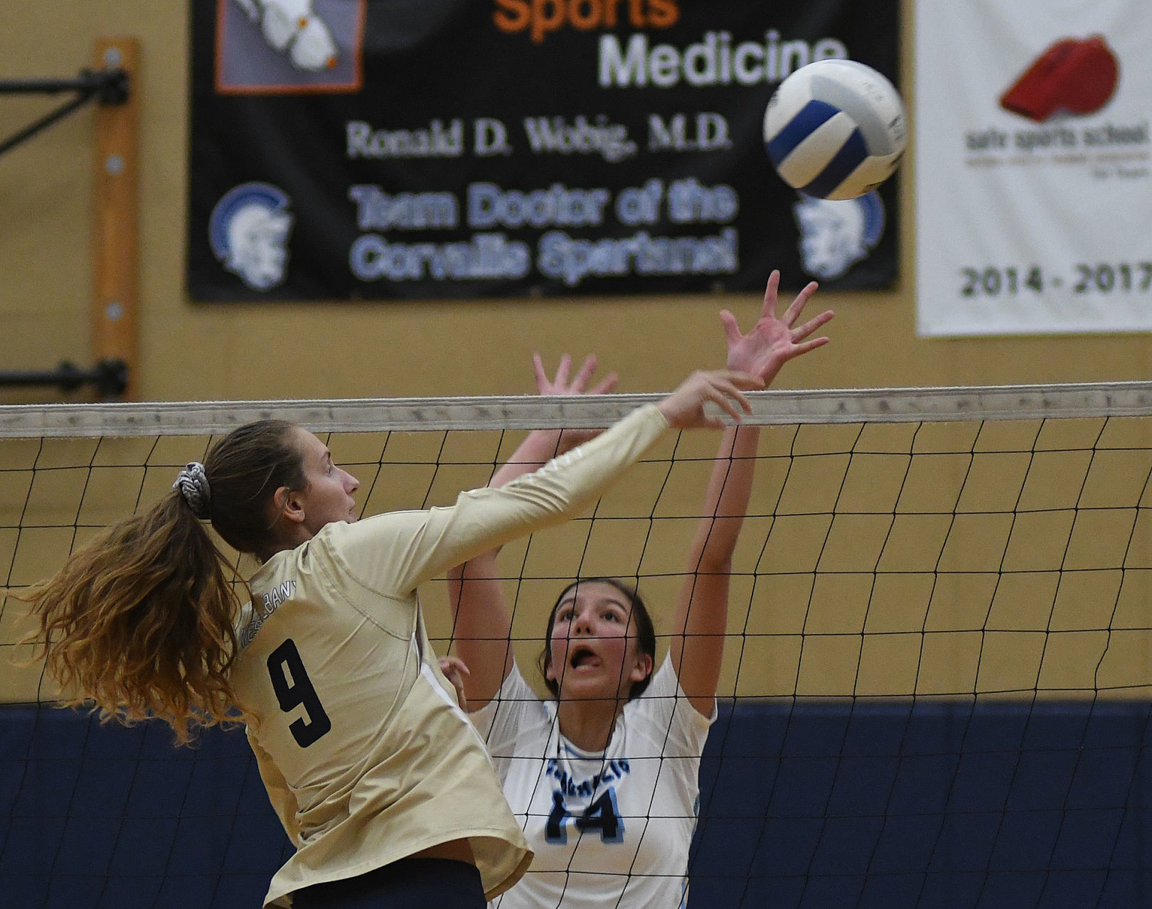 West vs Corvallis Vbll35-my